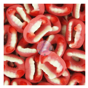 Dents de vampire Lisse